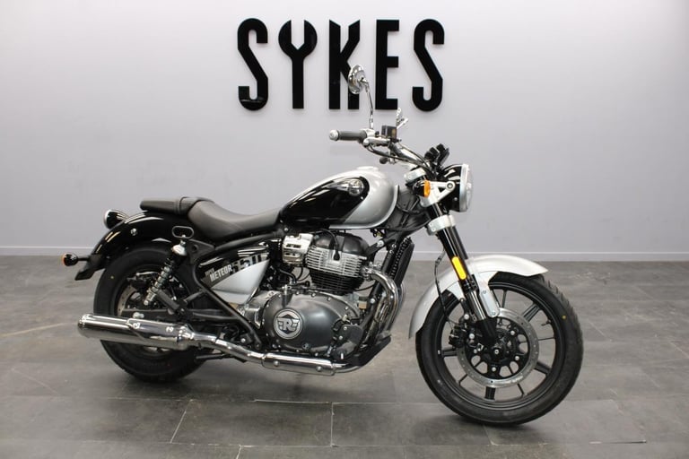 Brand New - Royal Enfield Super Meteor 650 - Interstellar Grey