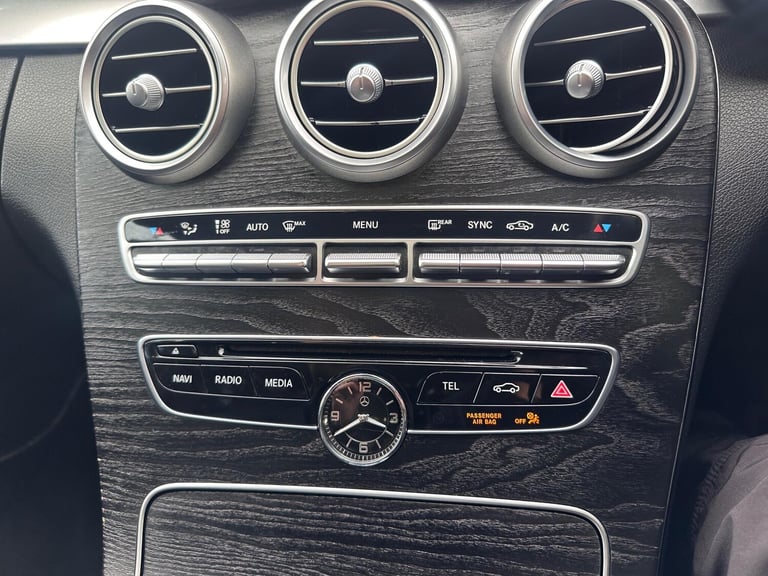 2016 Mercedes-Benz C-Class 2.1 C250d AMG Line (Premium Plus) Saloon 4dr Diesel G-Tronic+ Euro 6 (...