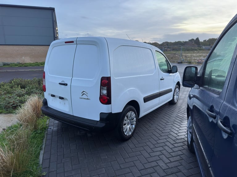 2014 Citroen Berlingo 1.6 HDi 625Kg Enterprise 75ps PANEL VAN Diesel Manual
