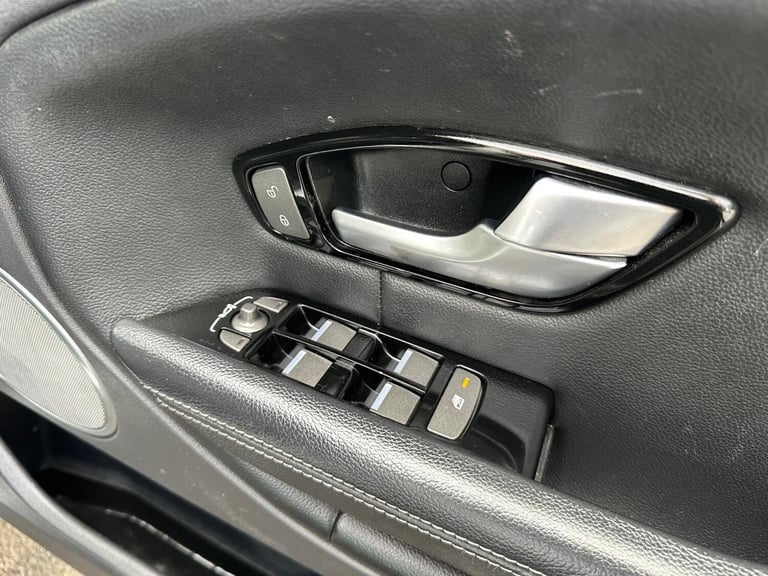 2016 Land Rover Range Rover Evoque 2.0 TD4 SE Tech Auto 4WD Euro 6 (s/s) 5dr ESTATE Diesel Automatic