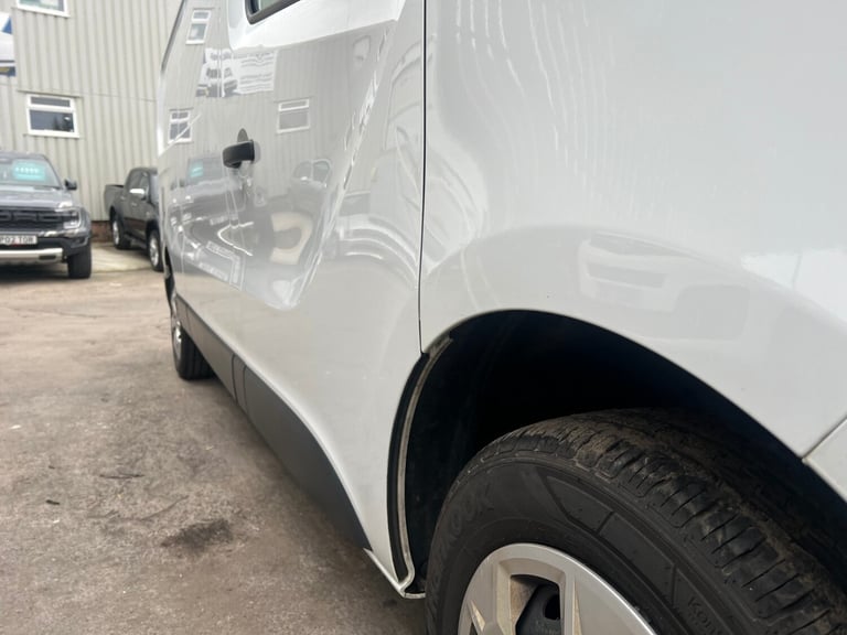 2022 Renault Trafic LL30 Blue dCi 130 Business+ Van PANEL VAN Diesel Manual