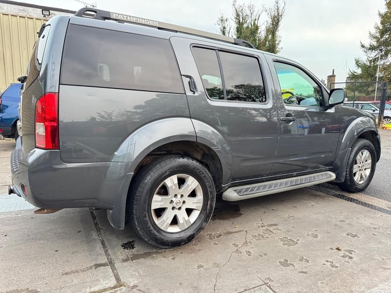 2012 Nissan Pathfinder 2.5 dCi Tekna 4WD Euro 5 5dr ESTATE Diesel Manual