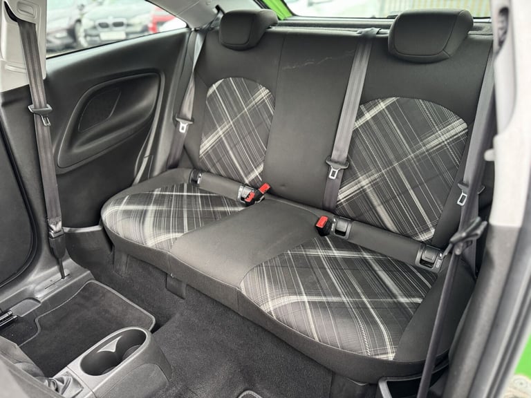 VAUXHALL CORSA 1.2 i Limited Edition 2015