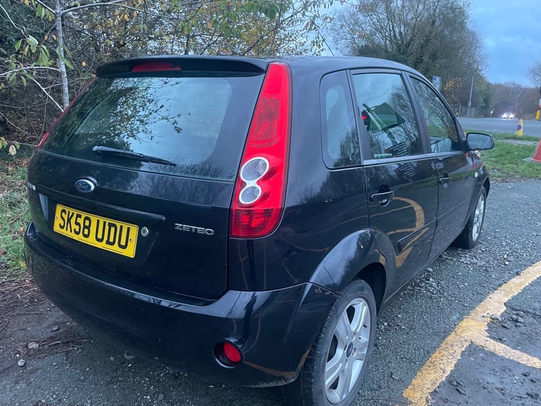 FORD FIESTA 1.4 ZETEC CLIMATE 58 REG 5 DOOR 75175 MILES 12 MONTHS MOT LOW INSURANCE 48+MPG