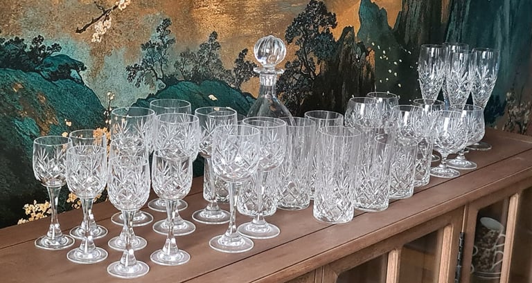 LEAD CRYSTAL GLASSES AND DECANTER 