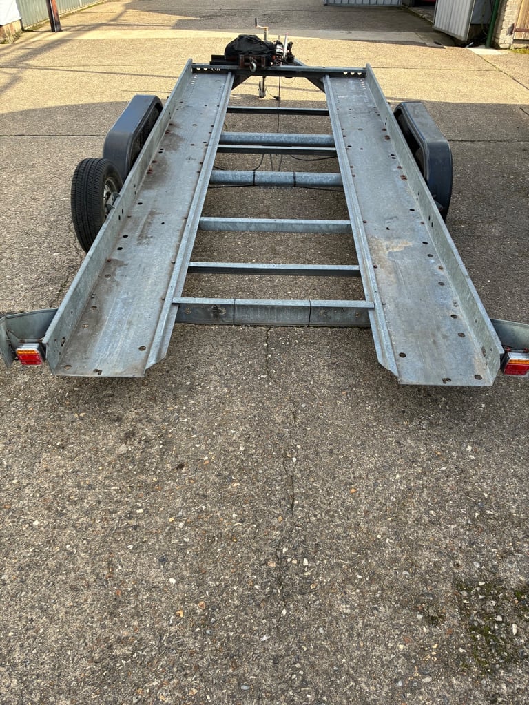 Brain James car trailer