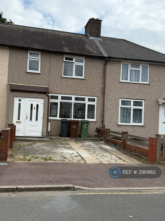3 bedroom house in Barking, Barking, RM9 (3 bed) (#2181993)