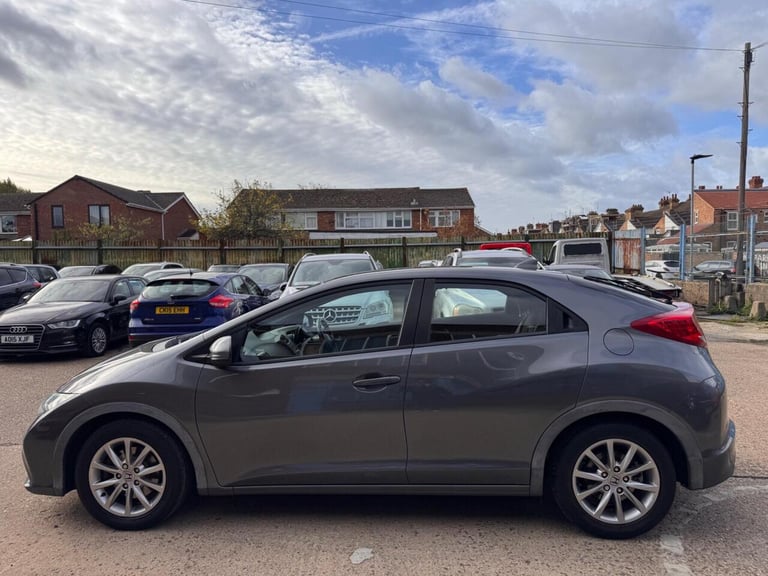 2012 Honda Civic Hatchback (2011 - 2015) Hatchback Petrol Manual