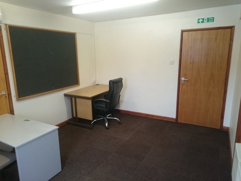Private Offices to Rent, Burton Rd Carlton. From only £299pcm inc rates, utilities, air con