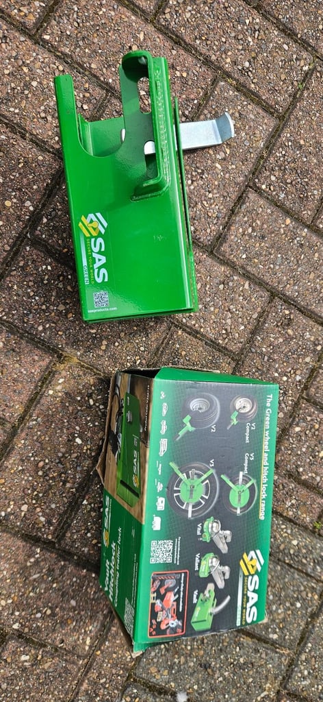 image for SAS Green Series Vault Hitchlock Coupling Trailer Lock Robust Universal High Viz