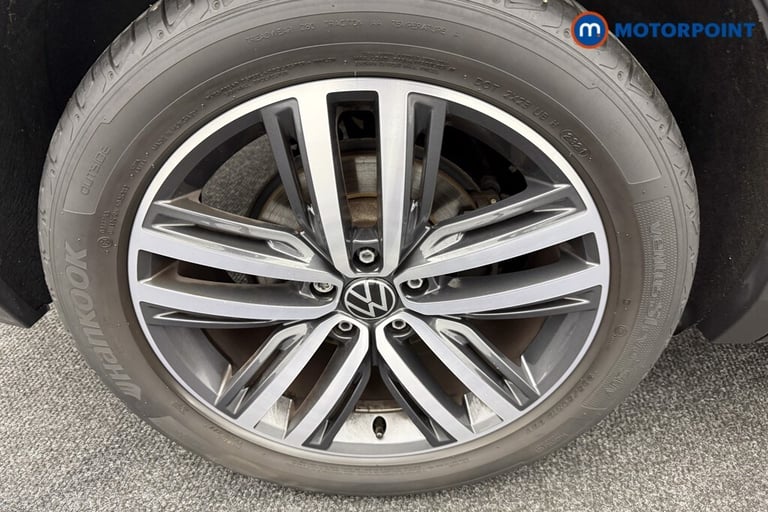 2021 Volkswagen Tiguan 1.5 TSI 150 Elegance 5dr DSG SUV Petrol Automatic