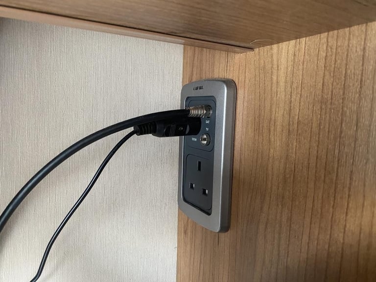 2019 AUTO-TRAIL FRONTIER SCOUT 6 BERTH MOTORHOME