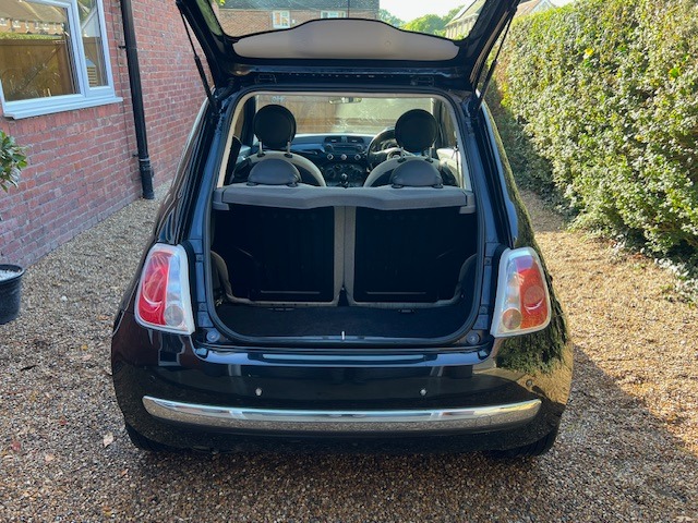 2009 Fiat 500 1.2 Lounge 3dr HATCHBACK Petrol Manual