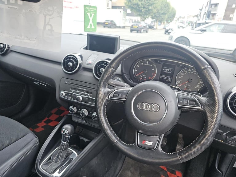 AUDI A1 1.4 TFSI Urban Racer Edition 2025