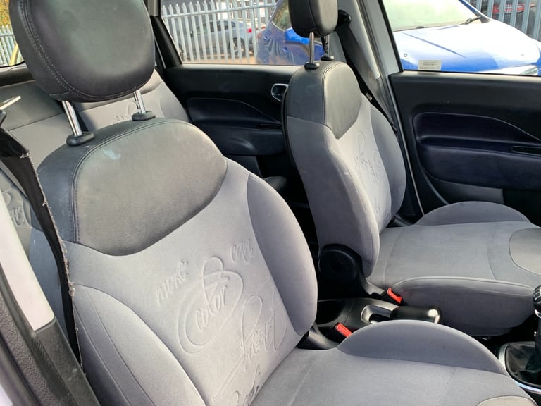 2015 Fiat 500L 1.6 Multijet 120 Lounge 5dr MPV DIESEL Manual