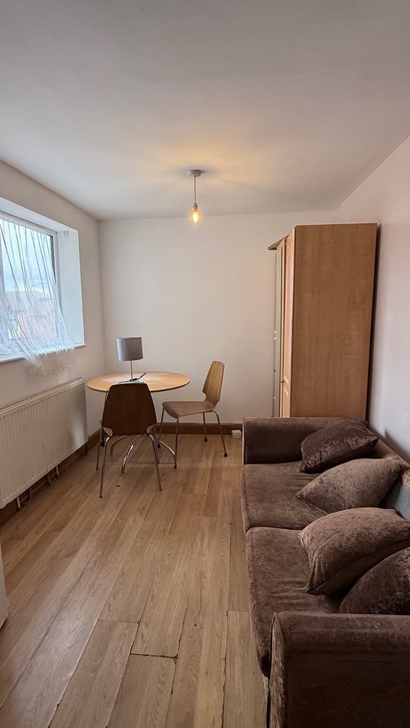 1 Bedroom Flat for Rent on Queensway Bletchley 