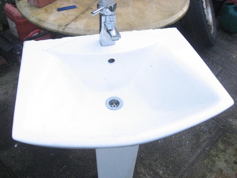 image for sink and pedestal