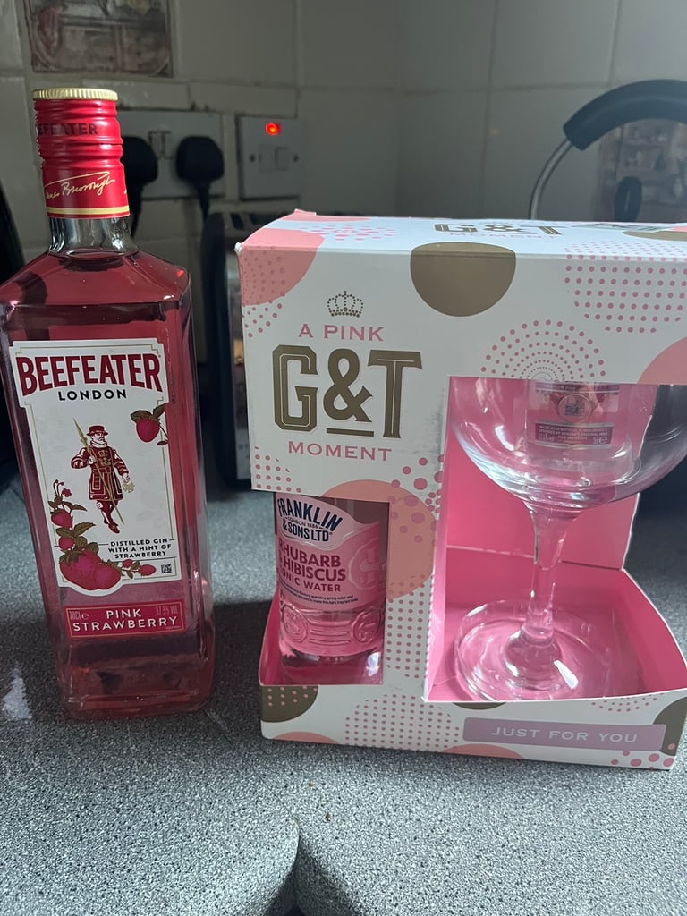 70cl Gin and Gin gift set