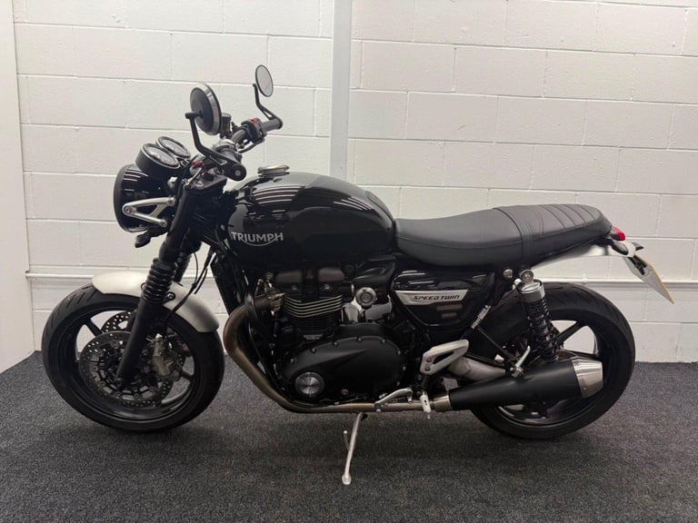 Triumph Speed Twin ABS ** Lovely Condition - Full Service History - OCT 26 MO **