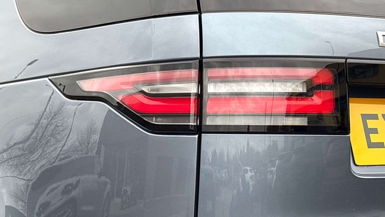 2020 Land Rover Discovery 3.0 SD6 HSE Luxury 5dr Auto SUV Diesel Automatic