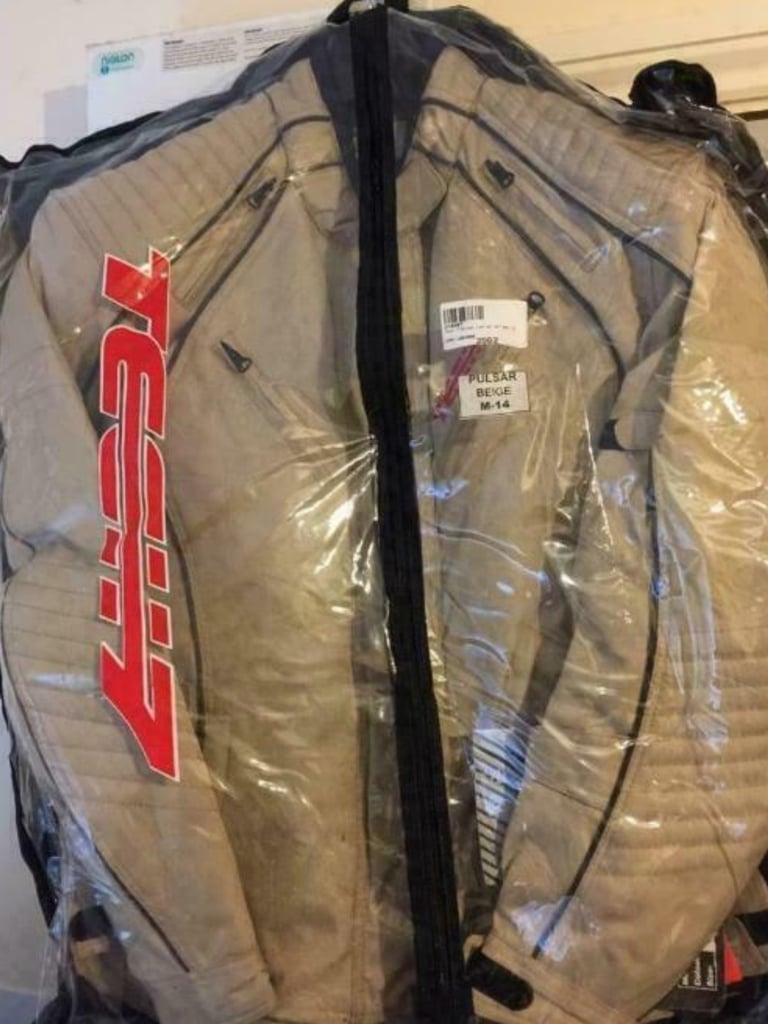 Brand new with tags, motorcycle jacket, fully armoured 