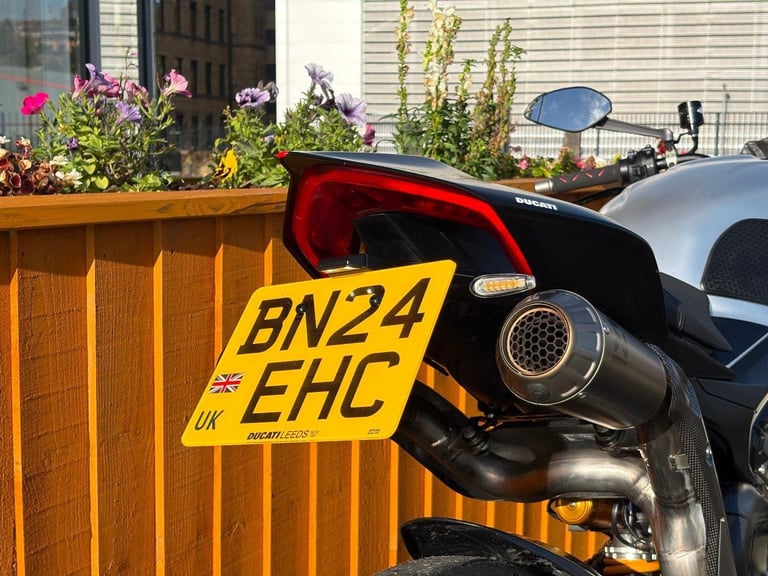 2024 Ducati Streetfighter SP2