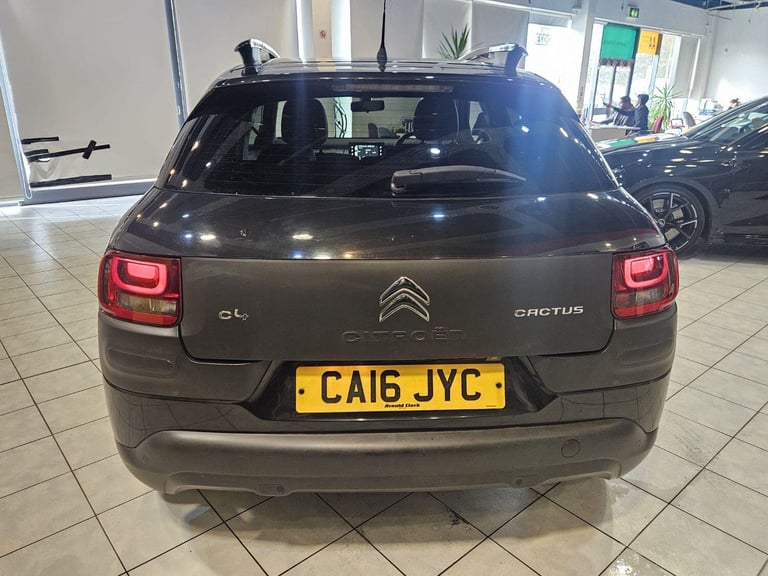 CITROEN C4 CACTUS 1.6 BlueHDi Flair 2016