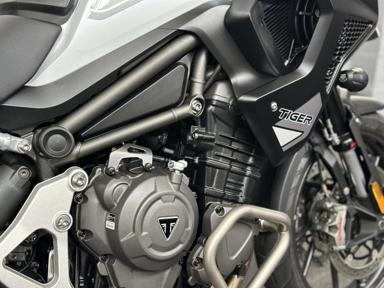 2022 Triumph Tiger 1200 1200 GT Pro Adventure Petrol Manual Euro 5 (150 ps)