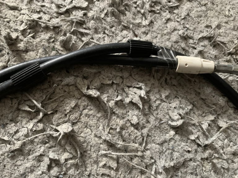 Meredes ml270 cdi handbrake cable passenger side  brand new 