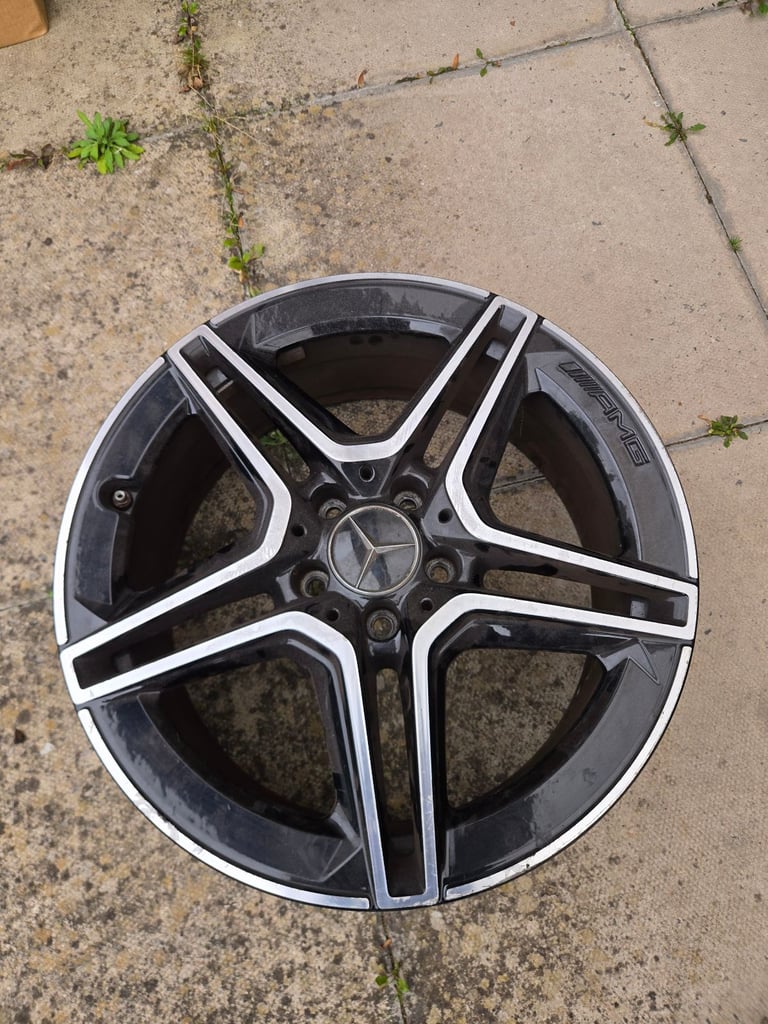 Amg diamond cut 5 Spoke alloys x4