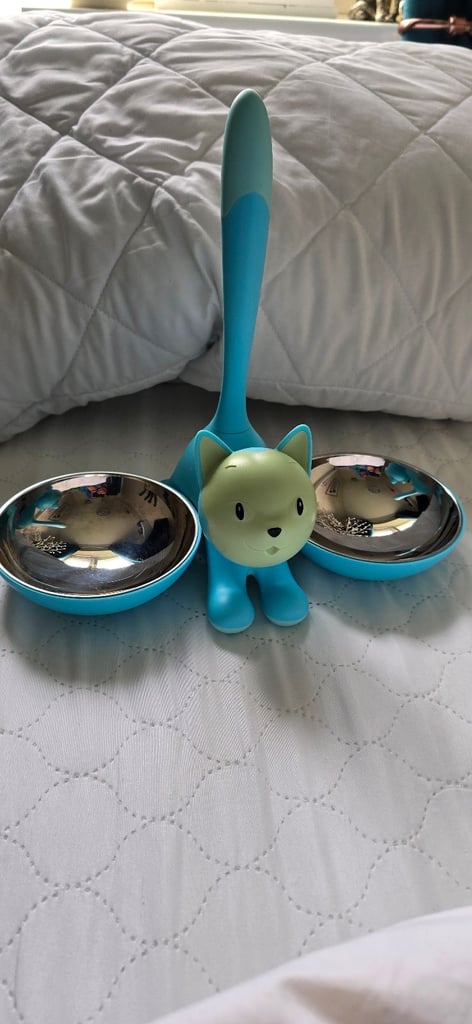 Alessi cat food bowl 