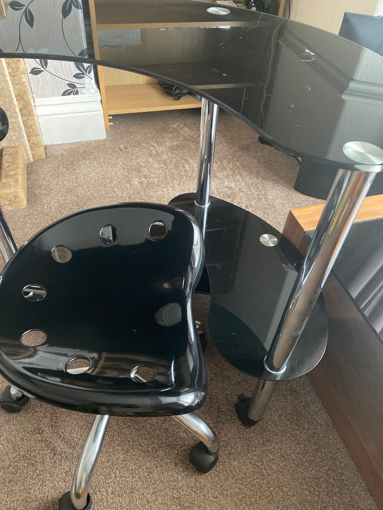 Work Desk & Matching Chair 