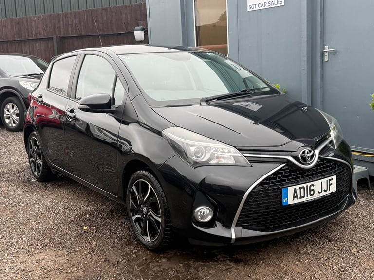 2016 Toyota Yaris 1.33 Dual VVT-i Design Euro 6 5dr HATCHBACK Petrol Manual