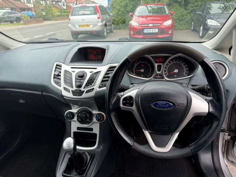 2009 Ford Fiesta 1.4 Zetec 5dr HATCHBACK Petrol Manual
