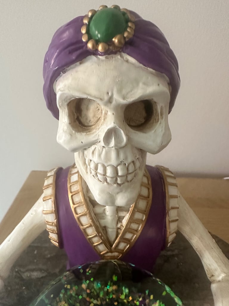 Halloween Fortune Teller Snowglobe