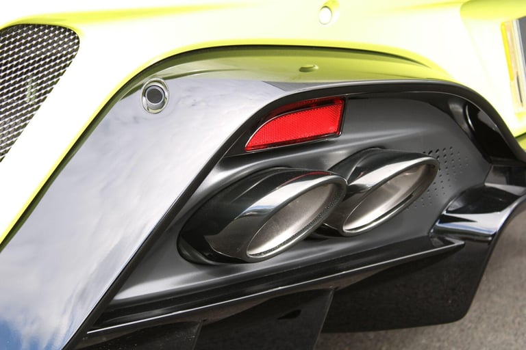  Aston Martin Vantage 4.0 V8 Auto Euro 6 2dr Petrol Automatic