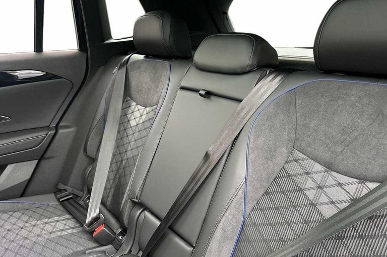 2025 Volkswagen Tiguan 1.5 TSI 272 eHybrid R-Line 5dr DSG ESTATE PETROL/ELECTRIC Automatic