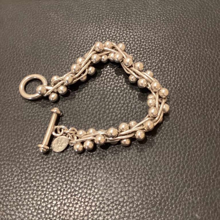 Silvarious Silver Berry Bracelet VGC 