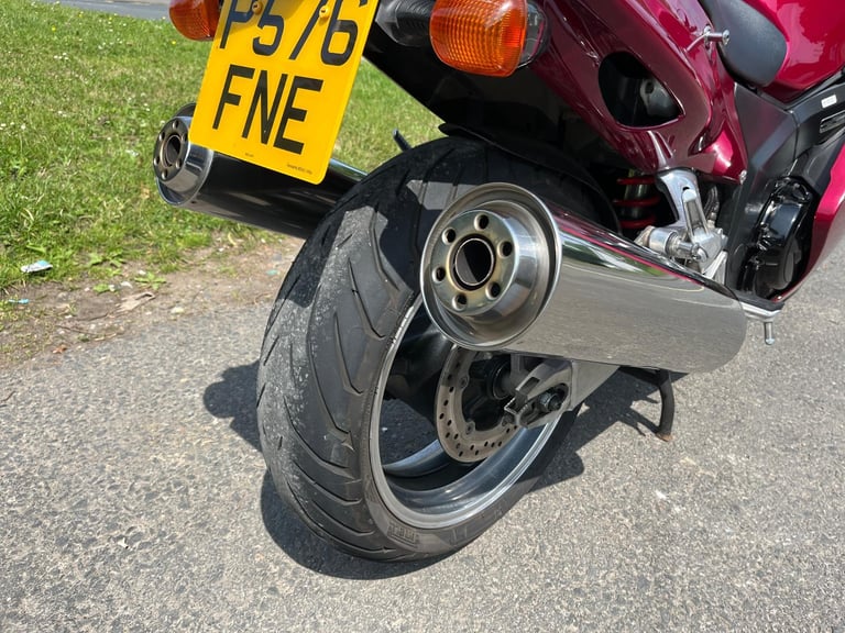 HONDA CBR1100XX-V BLACKBIRD, 1996(P), ONLY 28,061 MILES, SUPERB CONDITION, £2395