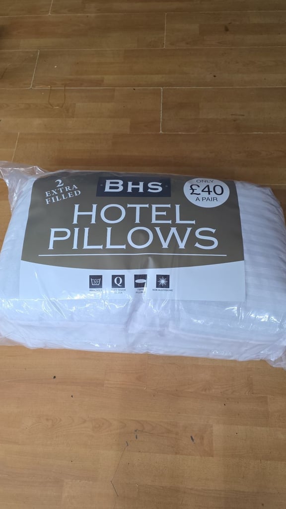 image for 2 pillows in pack