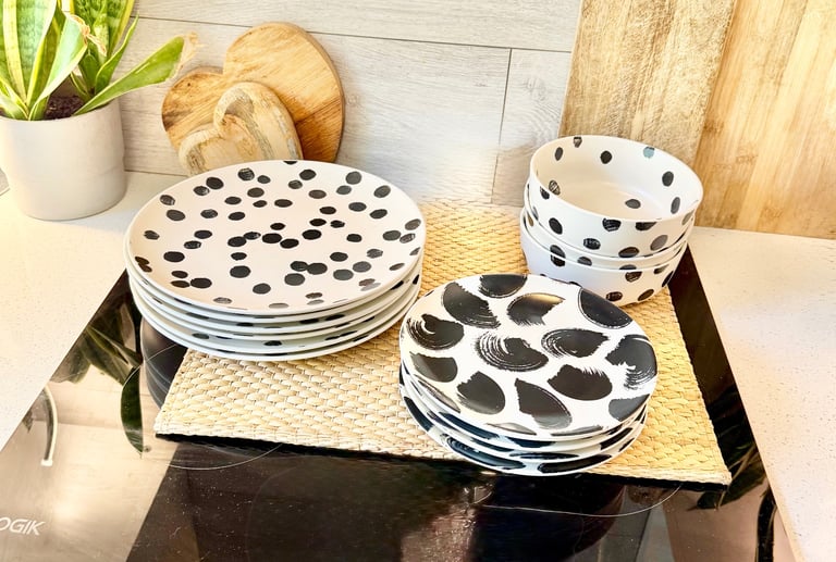 image for Habitat black white dinner set Dalmatian print 6 large dinner plates 5 side & 3 bowls