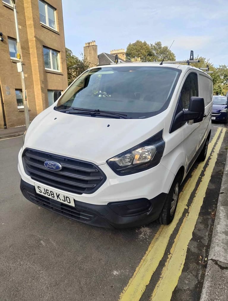 Ford, TRANSIT CUSTOM, Panel Van, 2018, Manual, 1996 (cc)