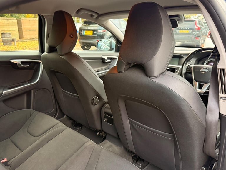 2011 Volvo S60 2.0 D3 SE Geartronic Euro 5 4dr SALOON Diesel Automatic