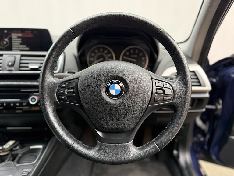 2015 BMW 1 Series 1.5 118i SE Hatchback 5dr Petrol Auto Euro 6 (s/s) (136 ps) Hatchback Petrol Au...