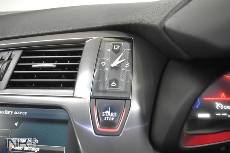 2014 Citroen DS5 2.0 h e-HDi Airdream DSport Hatchback 5dr Diesel Hybrid EGS6 4WD Euro 5 (s/ Hatc...