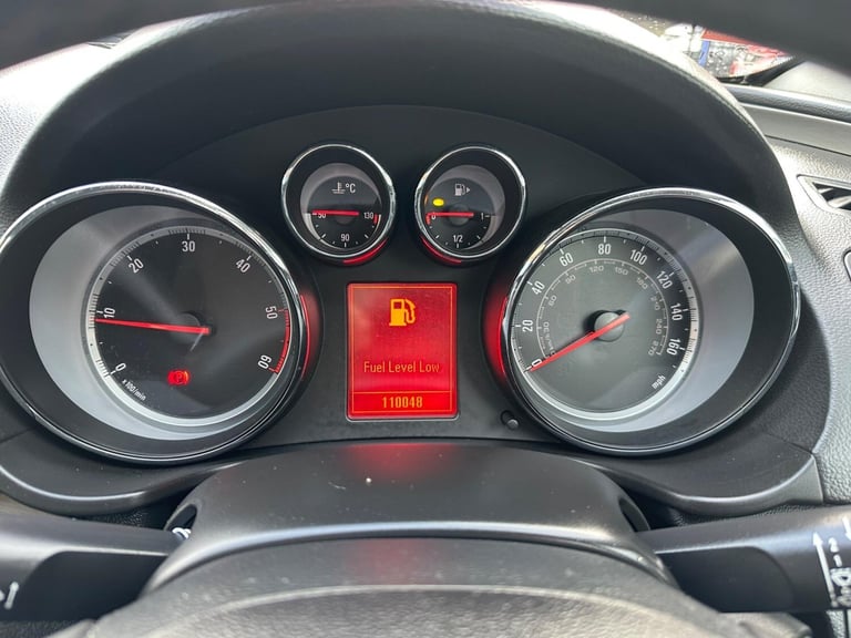 2010 Vauxhall Insignia 2.0 CDTi ecoFLEX Exclusiv Nav Sports Tourer Euro 5 5dr ESTATE Diesel Manual