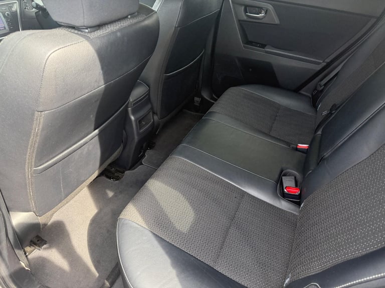 2013 Toyota Auris 1.6 V-Matic Excel Multidrive S Euro 5 5dr HATCHBACK Petrol Automatic