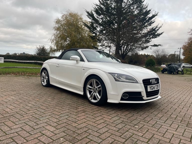 Audi, TT, Convertible, 2014, Manual, 1798 (cc), 2 doors