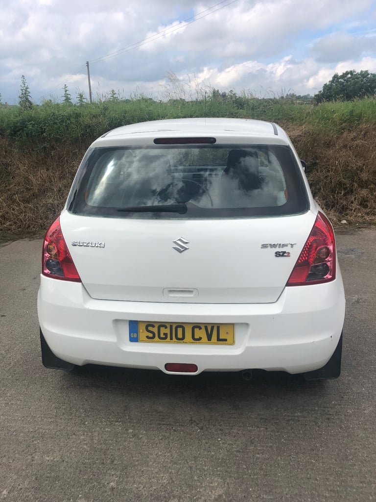 Suzuki, SWIFT, Hatchback, 2010, Manual, 1328 (cc), 3 doors