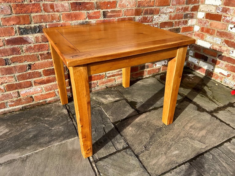Rustic Solid Oak Square Dining Table - Great Condition 
